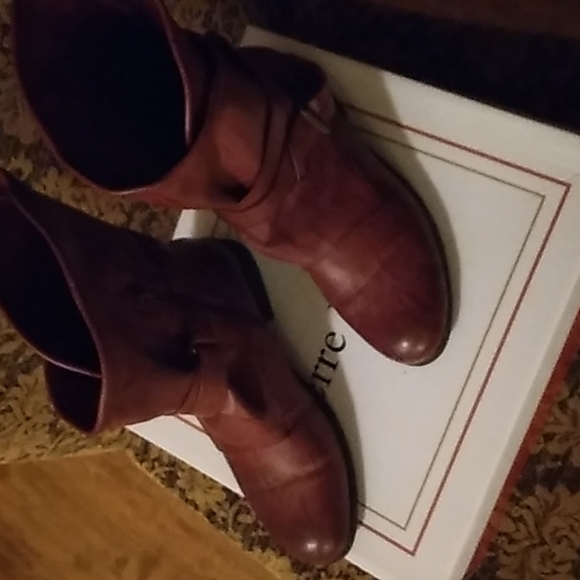 Ankle Boots - Picture 3 of 5